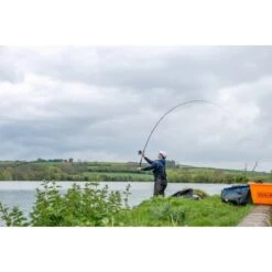 Preston Distance Master 4,00m (100g) 11 Preston Distance Master 4,00m (100g) -Visserie Winkel 19b1b45b4cd941c3