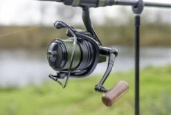 Radical Insist LS-M Karpermolen 10000 12 Radical Insist LS-M Karpermolen 10000 -Visserie Winkel 3164042e2dd9b64c