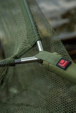 Ultimate Superior Carp Net 42" With 2pcs 3K Carbon Handle -Visserie Winkel 9da413658c66110b